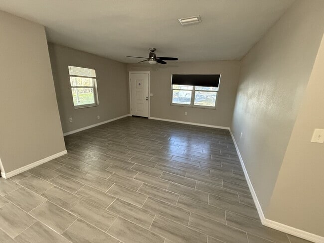 916 Palmer Rd in Lakeland, FL - Building Photo - Building Photo