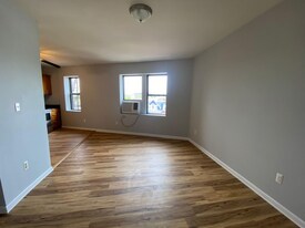 5 Rhode Island Ave NW