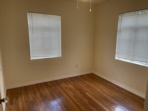 1005 Murray Dr in Jacksonville, FL - Building Photo - Building Photo