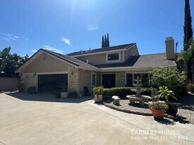 7814 Woodhall Ave in Los Angeles, CA - Building Photo