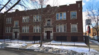 7600 S Green St Apartamentos