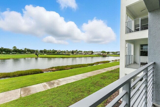 3151 Paradox Cir in Kissimmee, FL - Building Photo - Building Photo