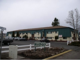 Shadow Hills in Prineville, OR - Building Photo