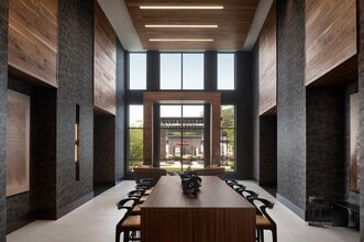 The Kincaid at Caton Hill in Woodbridge, VA - Foto de edificio - Building Photo
