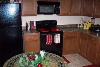 5136 Falling Creek Ln in Birmingham, AL - Building Photo - Building Photo