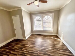 3015 W 15th St in Little Rock, AR - Foto de edificio - Building Photo