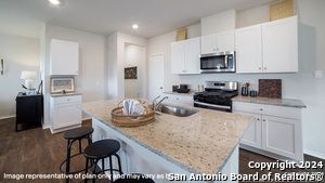 5554 Trinity Run in San Antonio, TX - Building Photo - Building Photo