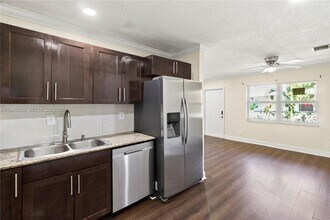 441 NE 30th St in Pompano Beach, FL - Building Photo - Building Photo