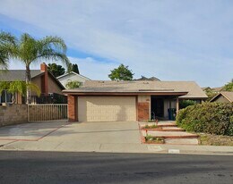 10256 Carioca Ct in San Diego, CA - Building Photo