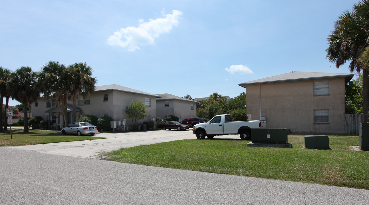 202-218 17th Ave N in Jacksonville Beach, FL - Foto de edificio