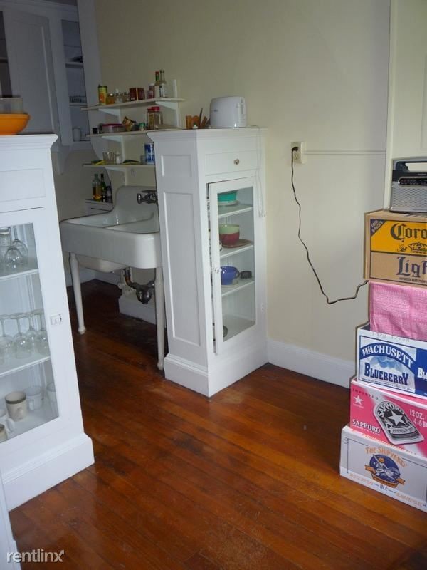 10 Agassiz St-Unit -Apt 19 in Cambridge, MA - Building Photo - Building Photo