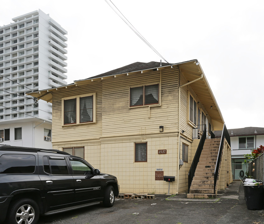 1537 Kewalo St in Honolulu, HI - Building Photo