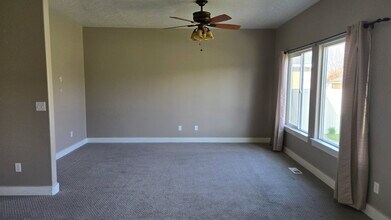 4686 W Steeplechase Dr in Meridian, ID - Building Photo - Building Photo