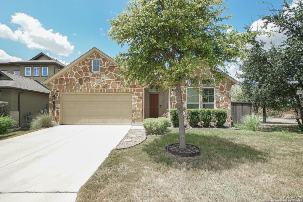 2519 Merritt Vista in San Antonio, TX - Building Photo