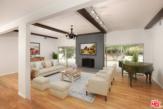 7861 Oceanus Dr in Los Angeles, CA - Building Photo - Building Photo