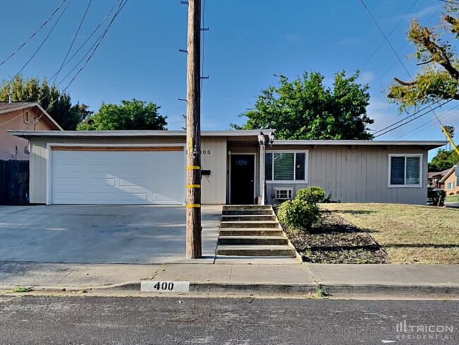 400 Shaddick Dr in Antioch, CA - Foto de edificio - Building Photo