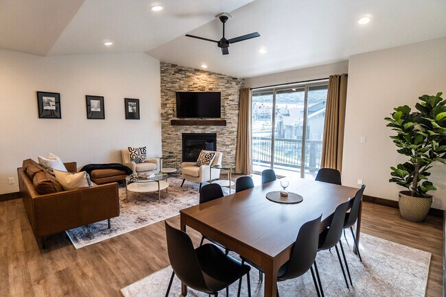 14459 N Buck Horn Trl in Kamas, UT - Building Photo - Building Photo