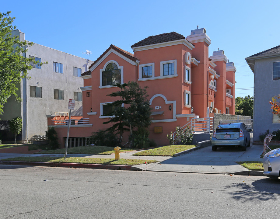 636 Alexander St in Glendale, CA - Foto de edificio