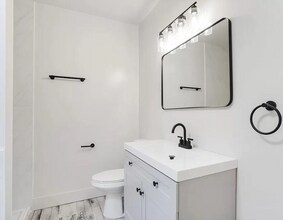 1813 9th St in Santa Monica, CA - Building Photo - Building Photo