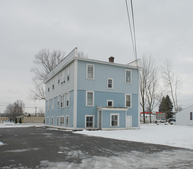 320 Meriline Ave in Schenectady, NY - Foto de edificio - Building Photo