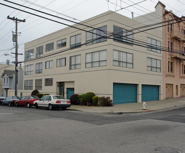 1490 21st Ave