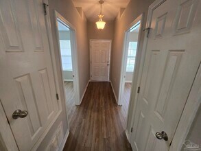 3115 Flintlock Dr in Pensacola, FL - Building Photo - Building Photo