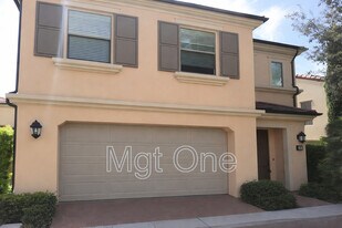 75 Waterleaf in Irvine, CA - Building Photo