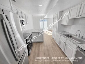 652 W 800 N in Clinton, UT - Building Photo - Building Photo