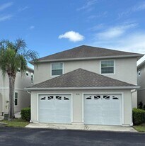 1820 Waterford Dr in Vero Beach, FL - Building Photo