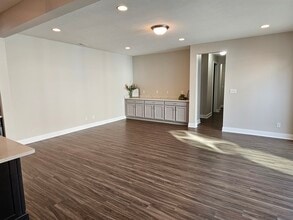 7212 Cherry Creek Blvd in Carmel, IN - Building Photo - Building Photo