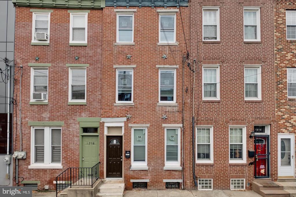 1210 N Howard St in Philadelphia, PA - Building Photo
