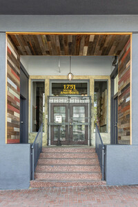 1745 Market St in San Francisco, CA - Foto de edificio - Building Photo