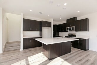 87 Savannah in Lake Forest, CA - Building Photo - Building Photo