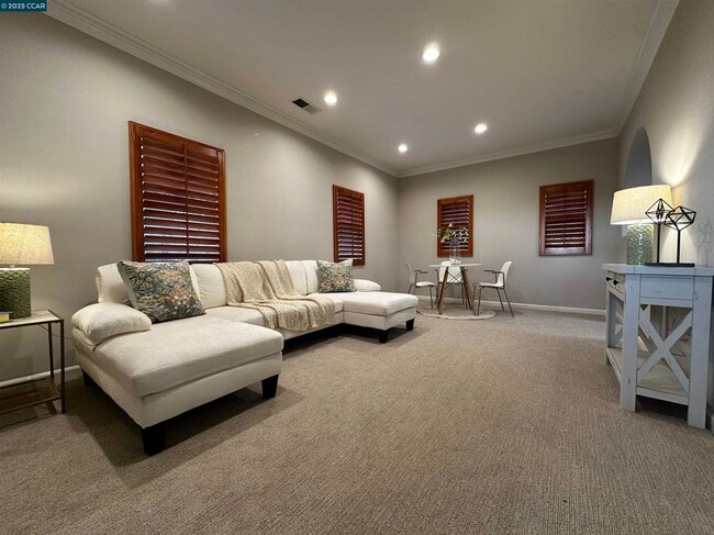 property at 2283 Magnolia Bridge Dr