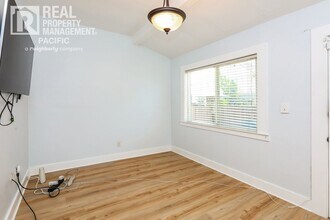 2113 West St in Oakland, CA - Building Photo - Building Photo