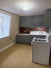 104 Mechanic St in Killingly, CT - Building Photo - Building Photo