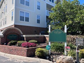 2904 Brighton Beach Pl in Virginia Beach, VA - Building Photo - Building Photo