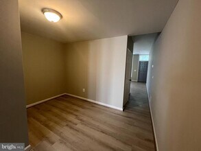 834 N Washington St in Baltimore, MD - Building Photo - Building Photo