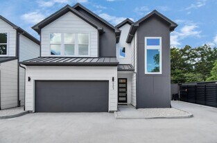 6555 Sealey St in Houston, TX - Building Photo