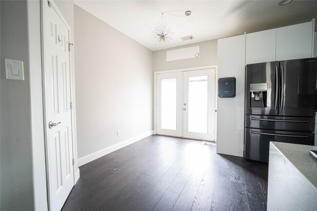 property at 2936 Standing Springs Ln