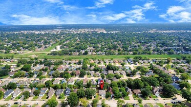 17602 Northfalk Dr in Houston, TX - Building Photo - Building Photo