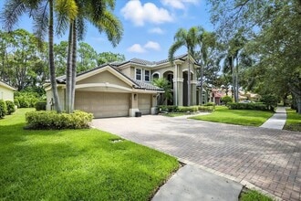 7239 Bryce Point in Pinellas Park, FL - Building Photo - Building Photo