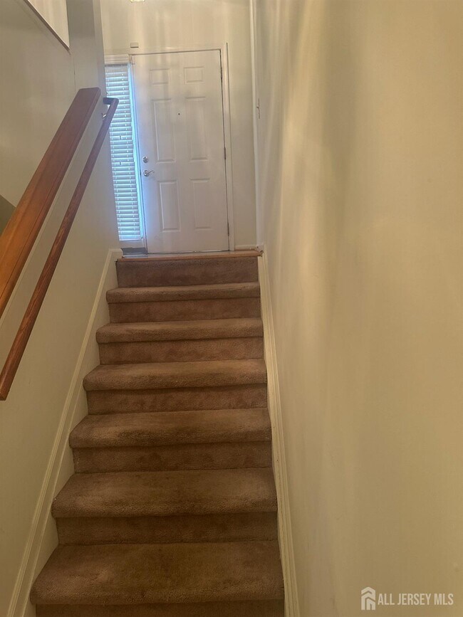 1150 N Broad St in Rahway, NJ - Building Photo - Building Photo