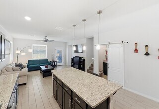 1664 Sam Dominguez in El Paso, TX - Building Photo - Building Photo