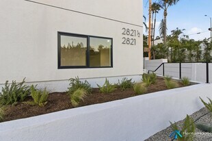 2821-2822 Avenel St in Los Angeles, CA - Building Photo