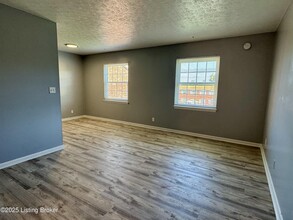 3108 Springfield Dr in Louisville, KY - Building Photo - Building Photo