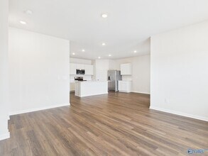 121 Betty Williams Dr in Madison, AL - Building Photo - Building Photo