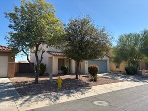 7207 S Sunrise Way in Buckeye, AZ - Building Photo - Building Photo
