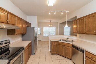 2805 Aston Woods Ct in Thompson's Station, TN - Building Photo - Building Photo