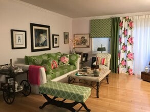 1345 N Fuller Ave, Unit 104 in Los Angeles, CA - Foto de edificio - Building Photo